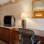 Knights Inn Greensburg